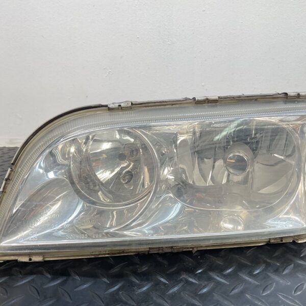 FARO IZQUIERDO VOLVO V40 FAMILIAR [30859758]