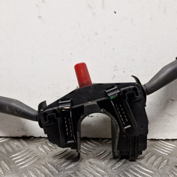 MANDO MULTIFUNCION FORD KA (CCQ) [XS6T11K665]