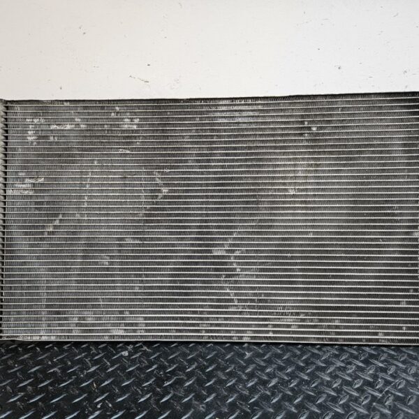 CONDENSADOR / RADIADOR AIRE ACONDICIONADO MERCEDES-BENZ VITO BASIC-KOMBI (639) [6398350370]