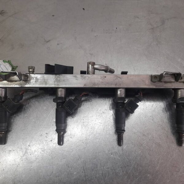 RAMPA INYECTORA BMW SERIE 3 BERLINA (E46) [7506158]