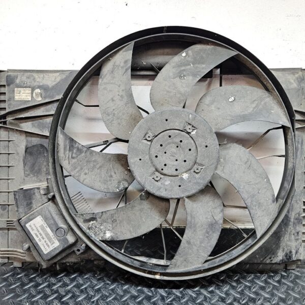 ELECTROVENTILADOR MERCEDES-BENZ CLASE C (BM 203) BERLINA [A2035000193]