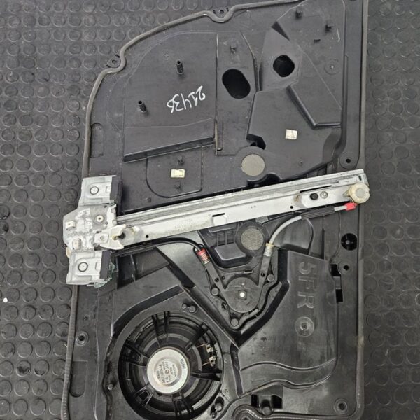 ELEVALUNAS DELANTERO DERECHO FORD FIESTA (CNN) [8A61A23200]