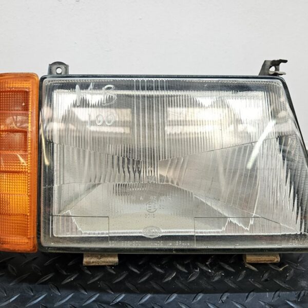 FARO DERECHO MERCEDES-BENZ MB 100 D FURGÓN/COMBI (631)(1987) [96226800]