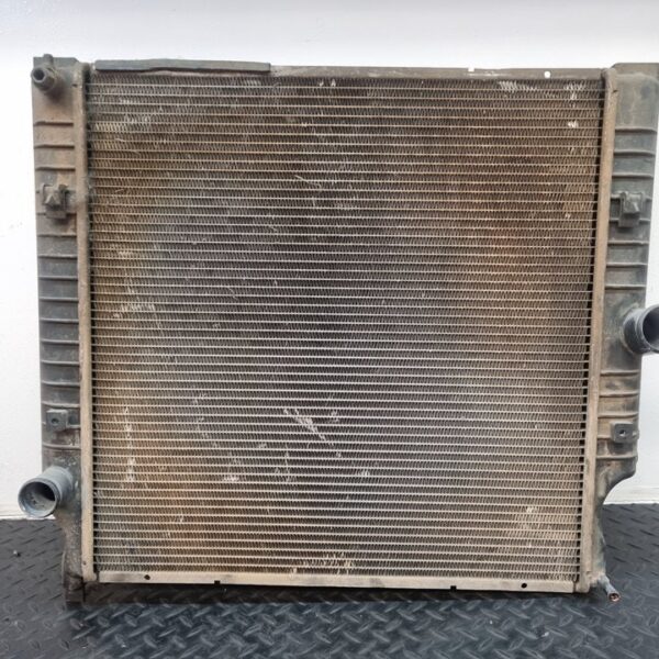 RADIADOR AGUA CHRYSLER JEEP GR.CHEROKEE (WJ/WG) [SIN XREFERENCIA]