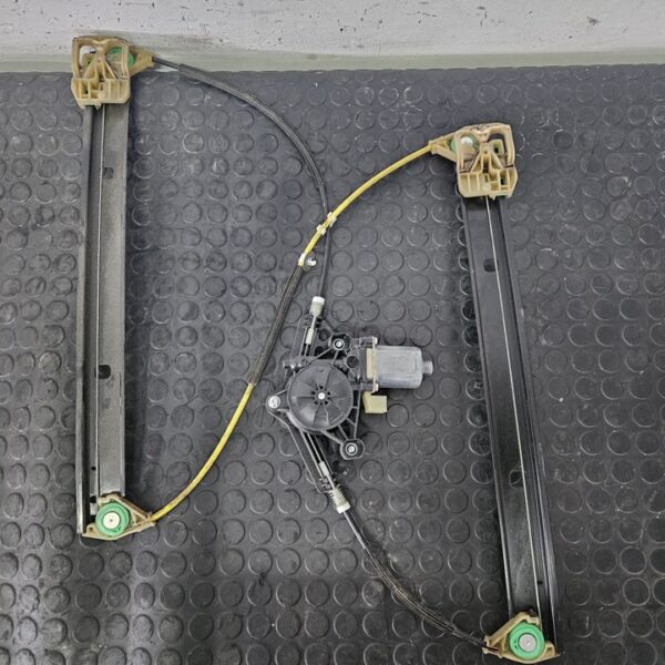 ELEVALUNAS DELANTERO DERECHO SKODA OCTAVIA COMBI (5E5) [5E0837462]