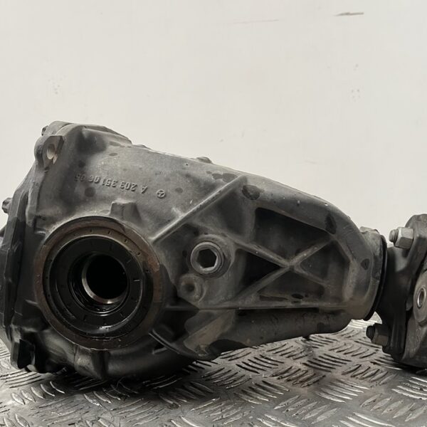 DIFERENCIAL TRASERO MERCEDES-BENZ SLK (BM 171) ROADSTER [A2033510605]