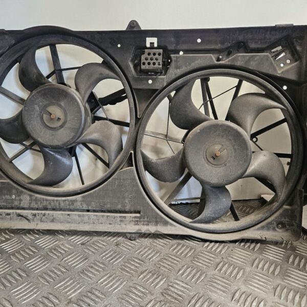 ELECTROVENTILADOR FORD FOCUS BERLINA (CAK) [0130107802]