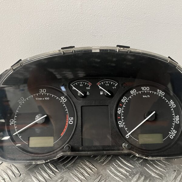 CUADRO INSTRUMENTOS SKODA OCTAVIA BERLINA (1U2) [1U0920811F]