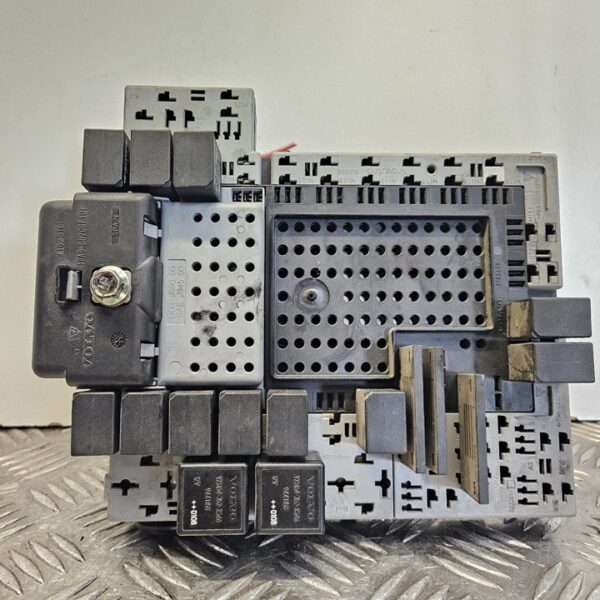 CAJA RELES / FUSIBLES VOLVO S80 BERLINA [9162316]