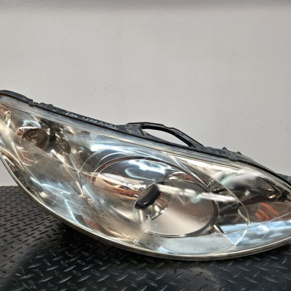 FARO DERECHO PEUGEOT 407 [0301213202]