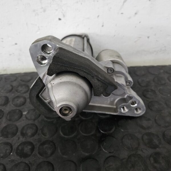 MOTOR ARRANQUE NISSAN JUKE (F16) [233004646R]