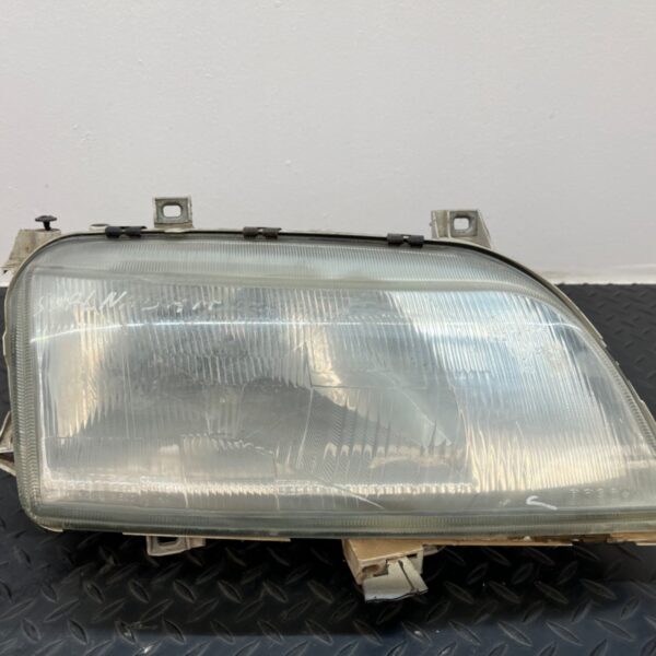 FARO DERECHO VOLKSWAGEN SHARAN (7M6/7M9) [0301048302]