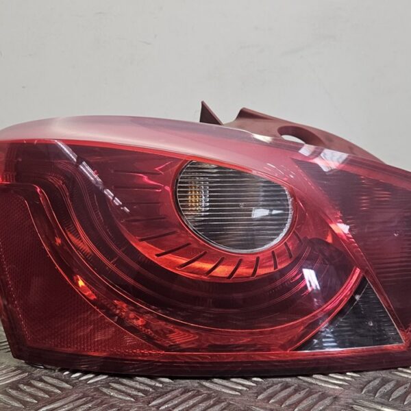 PILOTO TRASERO IZQUIERDO SEAT IBIZA BERLINA (6J5) [6J4945095G]