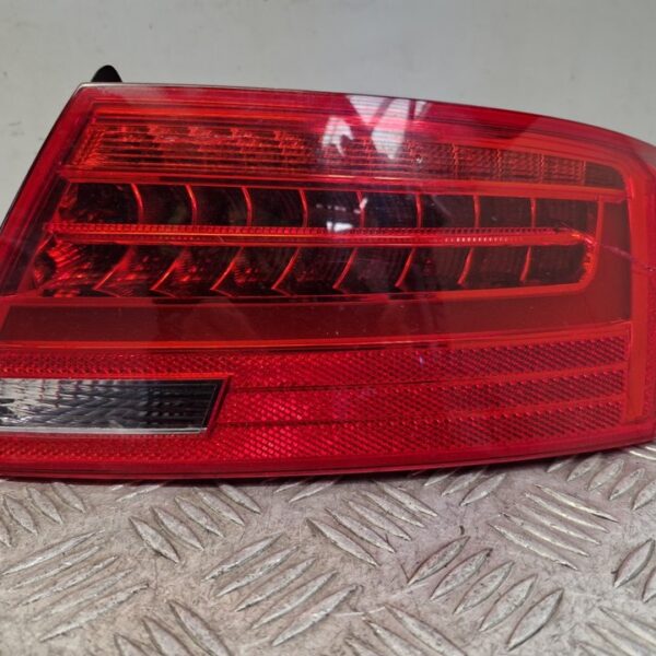 PILOTO TRASERO DERECHO AUDI A5 COUPE (8T) [8T0945096H]