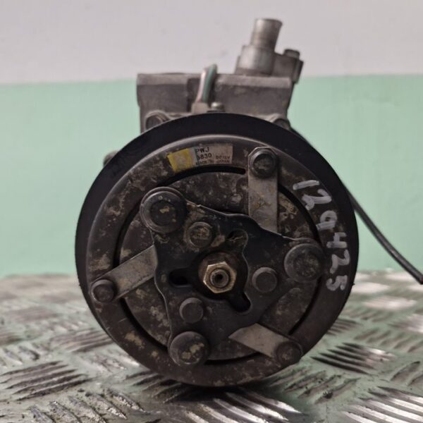 COMPRESOR AIRE ACONDICIONADO HONDA JAZZ (GD1/5) [HS090R]