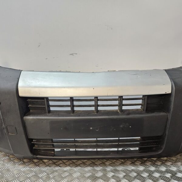 PARAGOLPES DELANTERO PEUGEOT BIPPER [GRIS]