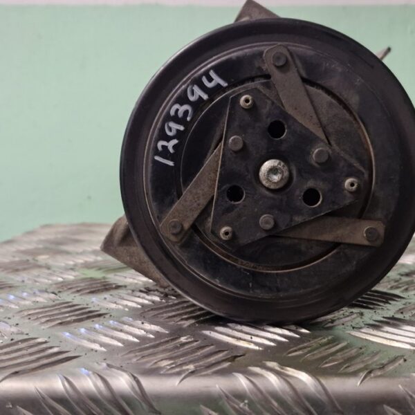 COMPRESOR AIRE ACONDICIONADO NISSAN ALMERA (N16/E) [926009F501]