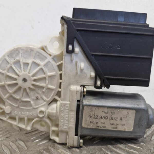 MOTOR ELEVALUNAS DELANTERO IZQUIERDO SEAT IBIZA (6L1) [6Q2959802A]