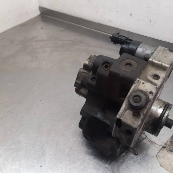 BOMBA INYECCION VOLVO XC70 [0445010043]