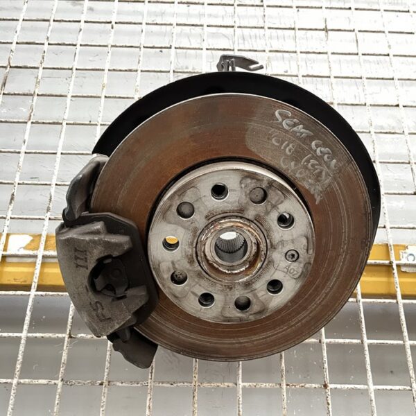 MANGUETA DELANTERA IZQUIERDA SEAT LEON (5F1) [5Q0400053GD]