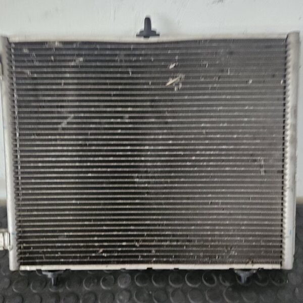 CONDENSADOR / RADIADOR AIRE ACONDICIONADO CITROEN C3 [9674813580]