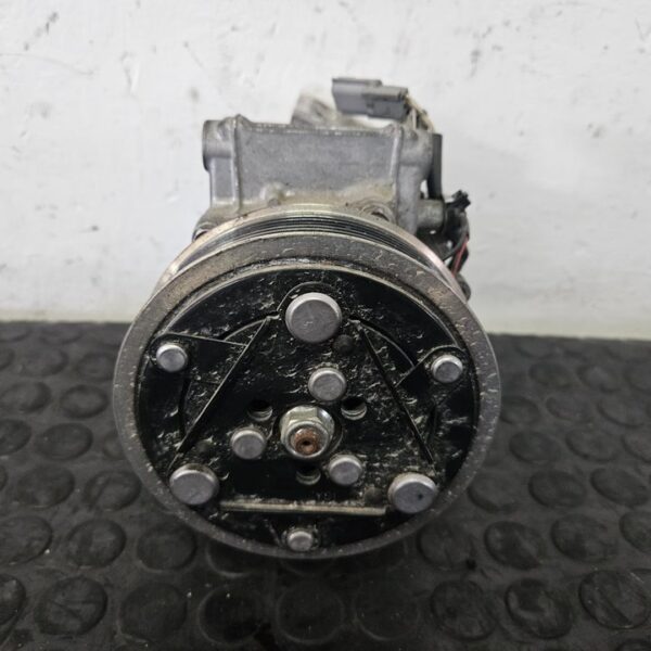 COMPRESOR AIRE ACONDICIONADO NISSAN JUKE (F16) [926005450R]
