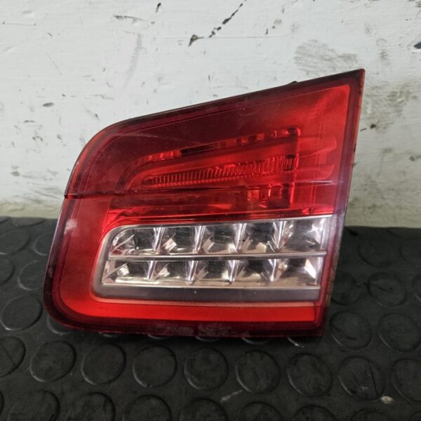 PILOTO TRASERO DERECHO INTERIOR CITROEN C5 BERLINA [9685259080]