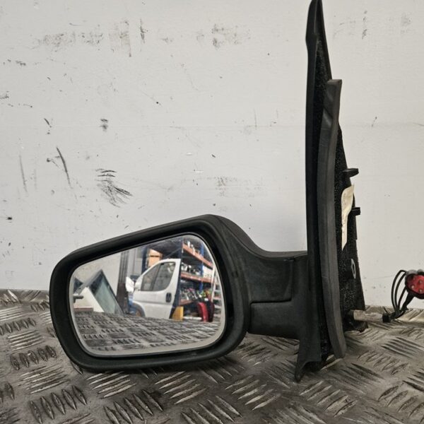 RETROVISOR IZQUIERDO FORD FUSION (CBK) [015782]