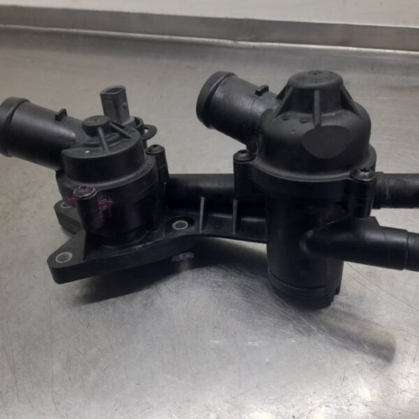 TERMOSTATO VOLKSWAGEN GOLF V (1K1)(10.2003) [03C121026H]