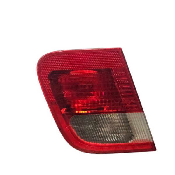 PILOTO TRASERO IZQUIERDO INTERIOR BMW SERIE 3 BERLINA (E46) [8364923]