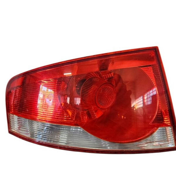 PILOTO TRASERO IZQUIERDO SEAT ALTEA (5P1) [5P8945095A]