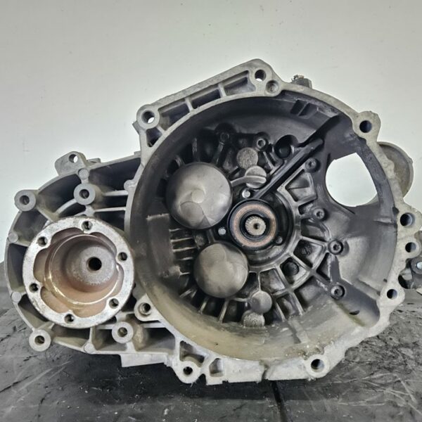 CAJA CAMBIOS VOLKSWAGEN GOLF V (1K1)(10.2003) [HJH]