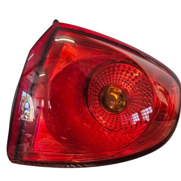 PILOTO TRASERO DERECHO SEAT ALTEA (5P1) [5P0945096J]