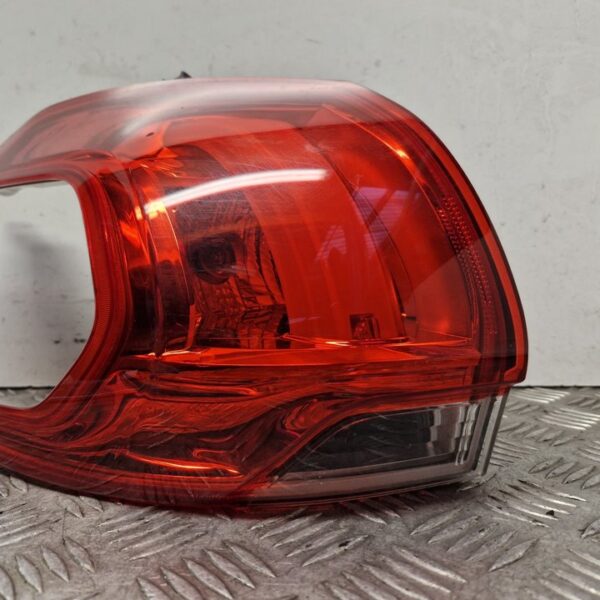 PILOTO TRASERO IZQUIERDO PEUGEOT 2008 [9678074280]