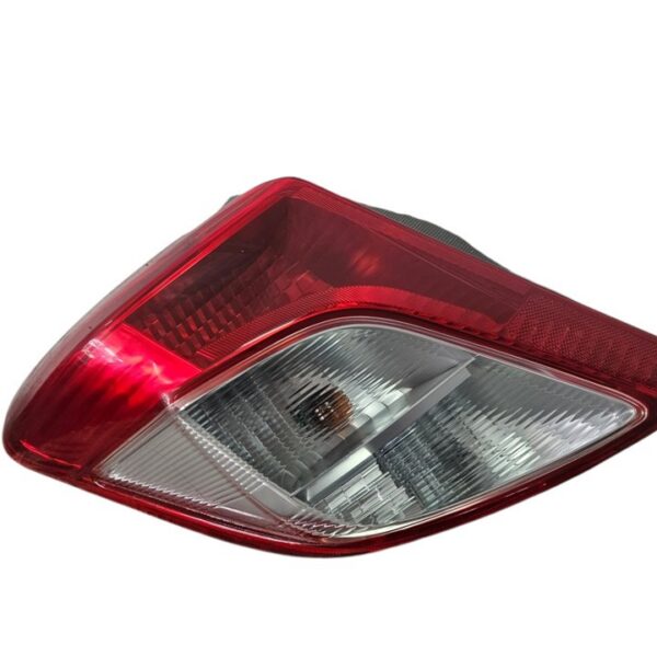 PILOTO TRASERO IZQUIERDO TOYOTA YARIS (KSP1/NLP1/NSP1) [815610D370]