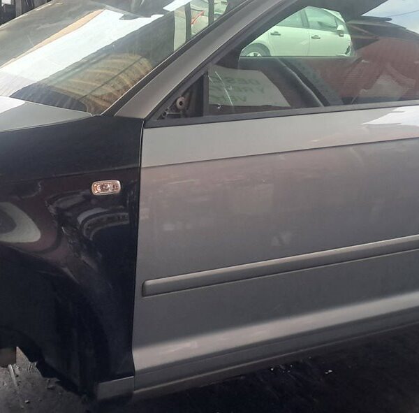 AUDI A3 (8P1) [2.0 TDI Ambiente]