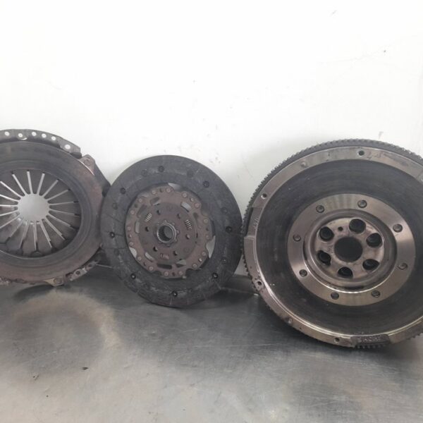 KIT EMBRAGUE SEAT ALHAMBRA (7V9) [BRT]