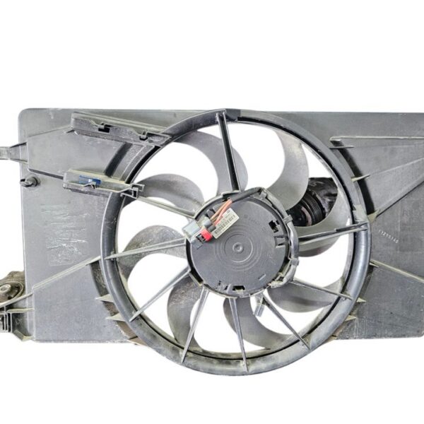ELECTROVENTILADOR FORD FOCUS BERLINA (CB8) [8V618C607F]