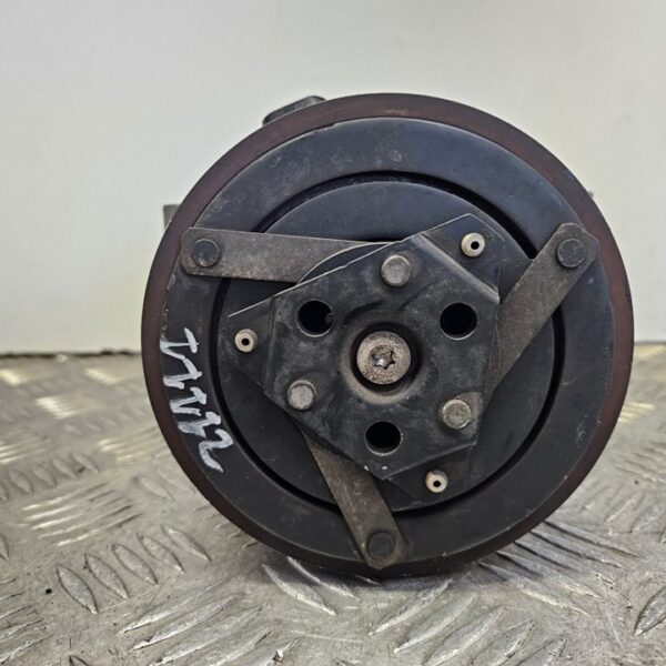 COMPRESOR AIRE ACONDICIONADO RENAULT MEGANE II BERLINA 3P [8200457418]