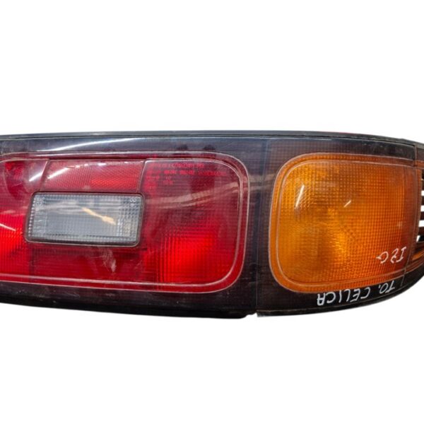 PILOTO TRASERO IZQUIERDO TOYOTA CELICA (T20) [815602B150]