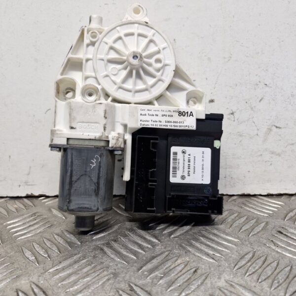 MOTOR ELEVALUNAS DELANTERO IZQUIERDO AUDI A3 (8P1) [8P0959801A]