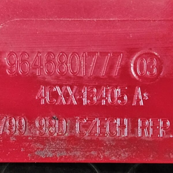 PILOTO TRASERO IZQUIERDO CITROEN C4 BERLINA [9646801777]