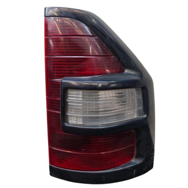 PILOTO TRASERO DERECHO MITSUBISHI MONTERO (V80/V90) [R1726]