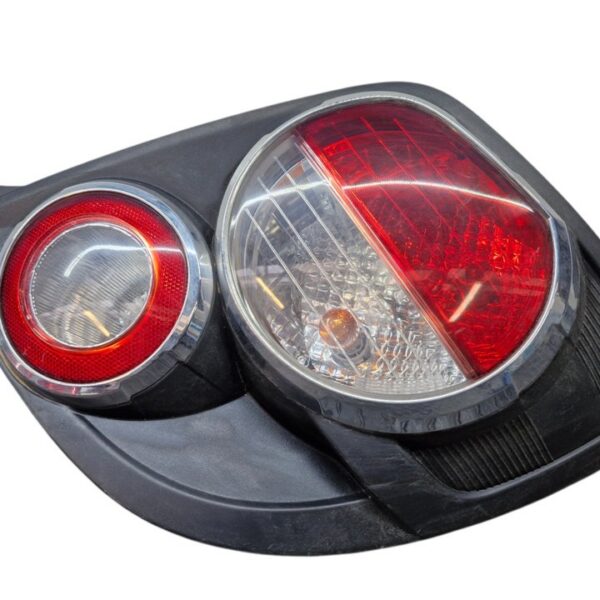 PILOTO TRASERO IZQUIERDO CHEVROLET AVEO BERLINA [96831068]