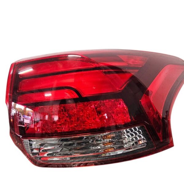 PILOTO TRASERO DERECHO MITSUBISHI OUTLANDER (GF0/GG0) [8330B174]