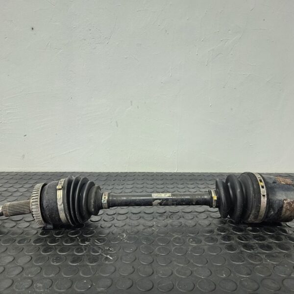 TRANSMISION DELANTERA IZQUIERDA KIA CARENS (RS) [495011D700]