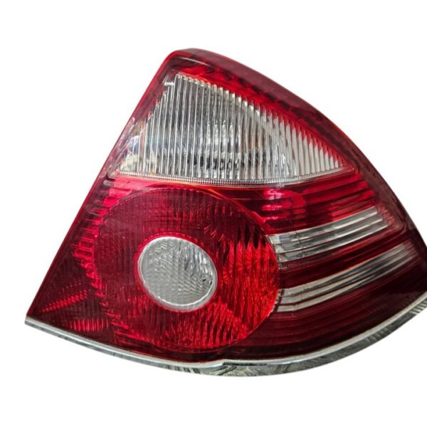 PILOTO TRASERO DERECHO FORD MONDEO BERLINA (CA2) [084311938R]