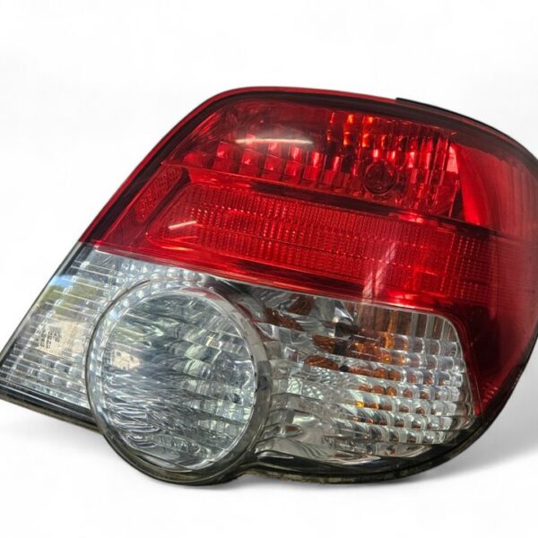 PILOTO TRASERO DERECHO SUBARU IMPREZA (G11/GD/GG) [84201FE300]