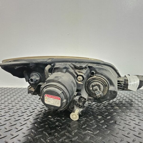 FARO IZQUIERDO MAZDA 3 BERLINA (BK) [W3T15671]