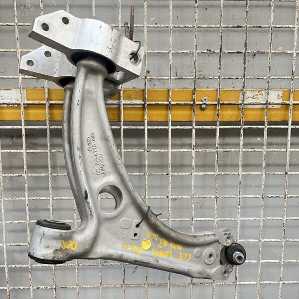 NO IDENTIFICADO AUDI Q3 (8UB) [3C0153D]